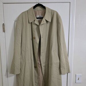 Vintage Aquascutum Men's Beige Overcoat (size L)